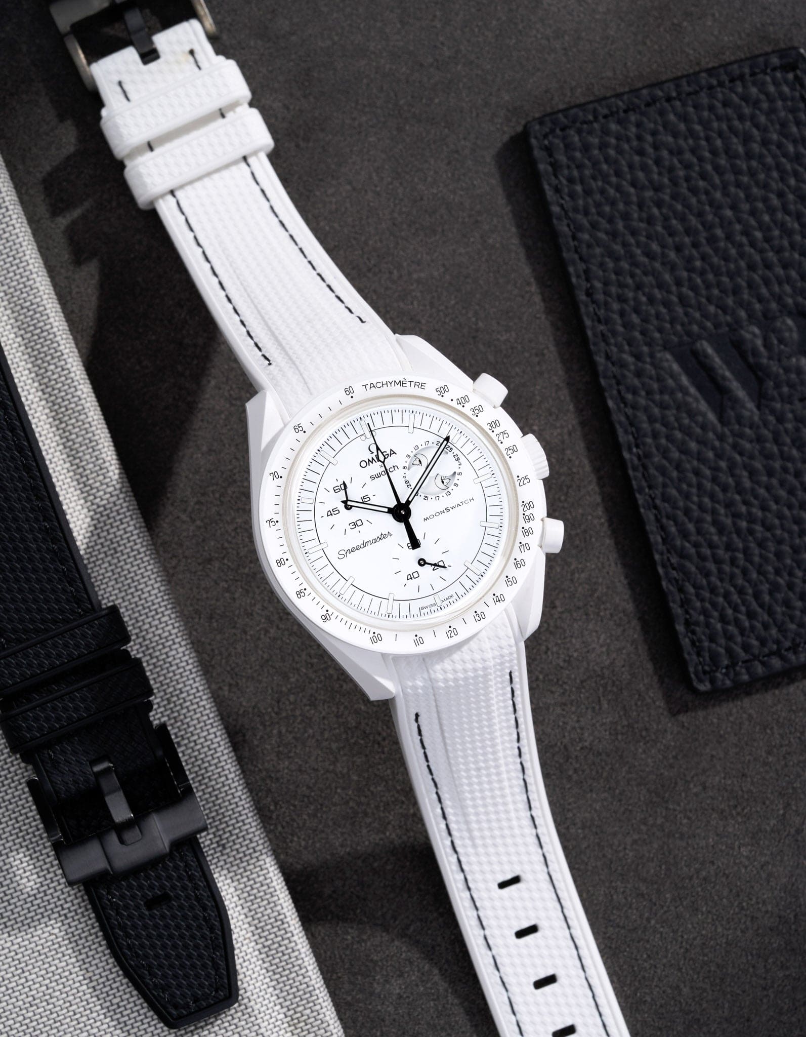 Curved Vertech Rubber Strap - White & Black Stitches - OM Luxury