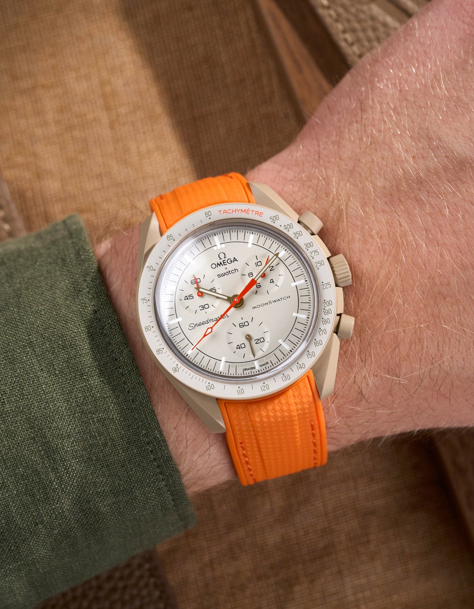 MoonSwatch Mission to Jupiter (Rubber Strap) - OM Luxury